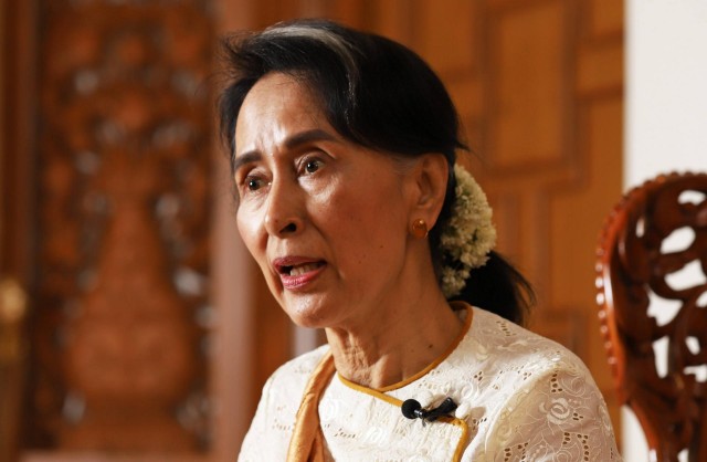  أونغ سان سو تشي- رئيس الحكومة في ميانمار