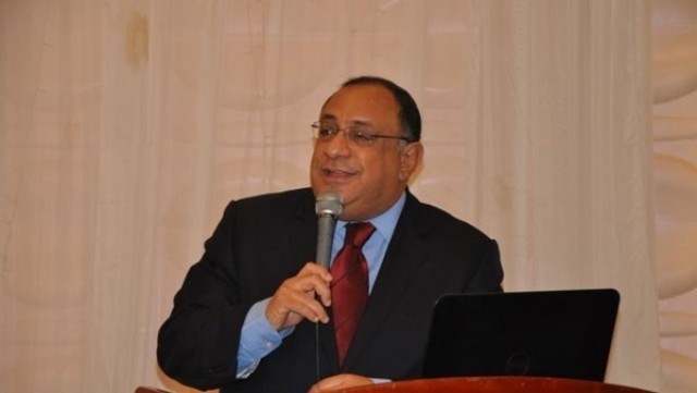 ماجد نجم -رئيس جامعة حلوان
