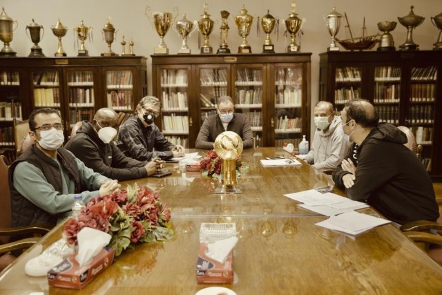 محمود الخطيب في اجتماع مع موسيماني