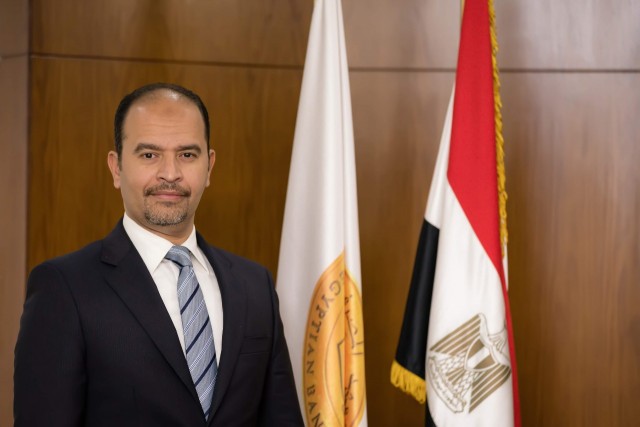 عبدالعزيز نصير المدير التنفيذي للمعهد المصرفي 