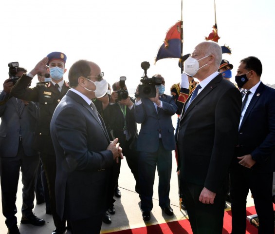 الرئيس السيسي يستقبل رئيس تونس