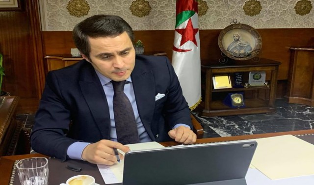 وزير الشباب والرياضة الجزائري-سيد علي خالدي-كورونا-وسائل إعلامية