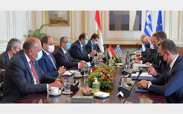 علاقات قوية بين مصر واليونان 