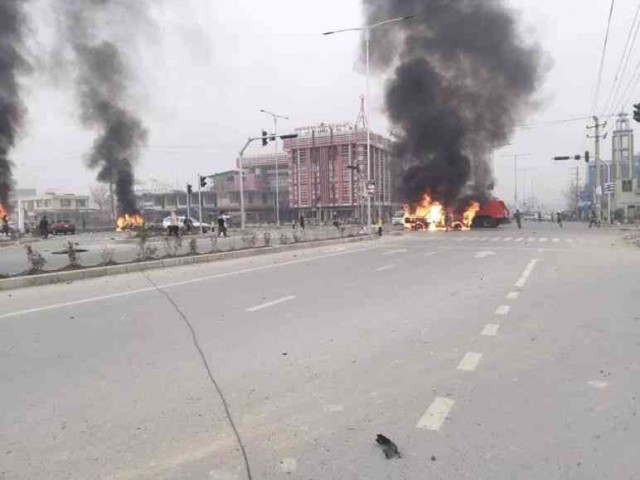 انفجار مطار حامد كرازي