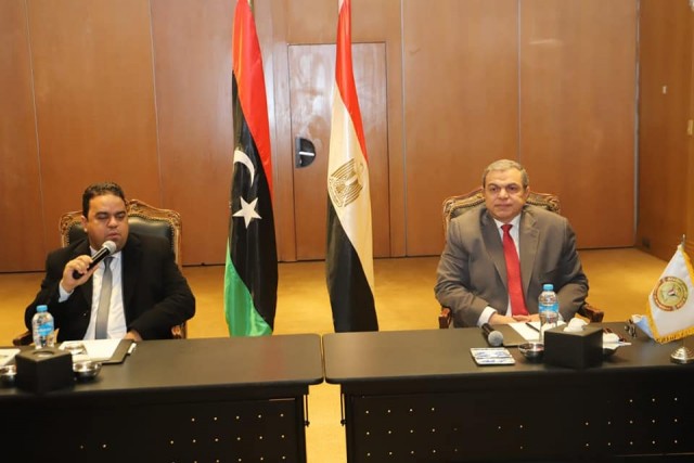 سعفان مع وزير العمل والتأهيل الليبي