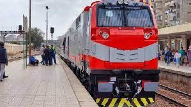 السكة الحديد : صرف التذاكر واقفًا بالقطارات الروسي دون حد أقصى