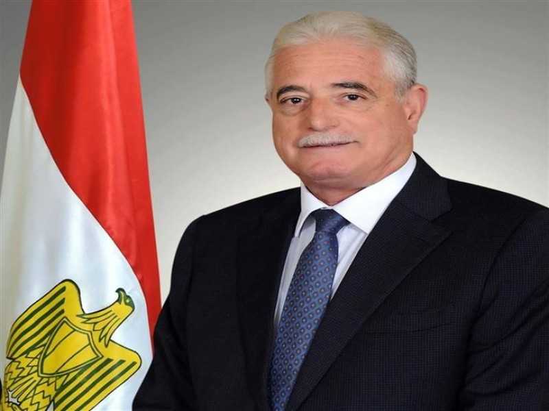 محافظ جنوب سيناء يشهد عرضا لتطوير أحد المنتجعات الكبرى بمدينة شرم الشيخ