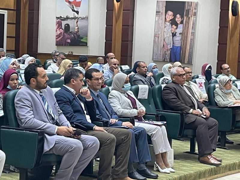 الصحة: الاشتراطات الصحية تساهم في النهوض بصحة الأم والطفل واستفادة الفئات الأولى بالرعاية بالخدمات الطبية والوقائية