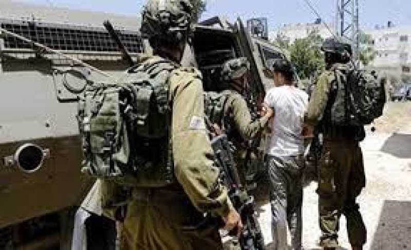 الاحتلال الإسرائيلي يعتقل 11 فلسطينيا في مناطق متفرقة بالضفة الغربية