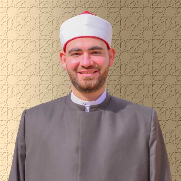 بر الوالدين له فضل عظيم ومكانة رفيعه في الإسلام