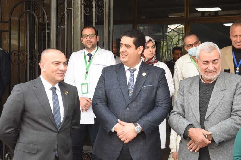 نواب دمياط بالشيوخ التمامي وابوحجازي   التنمية الشاملة التي تشهدها سيناء تساهم بشكل كبير في عمليات الإعمار وتقطع الطريق أمام الجماعات الإرهابية في محاولات العبث بها وأمنها واستقرارها