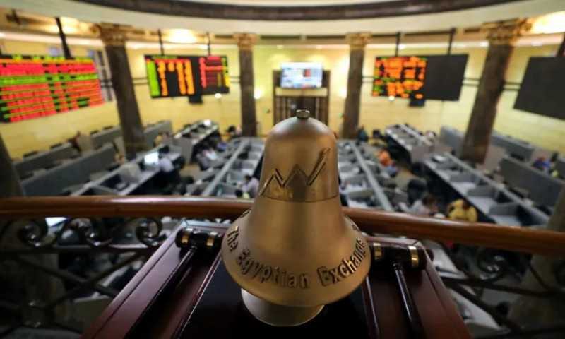 البورصة تخسر 3 مليار جنيه بضغط مبيعات مكثفة للأجانب قبل اجتماع الفائدة