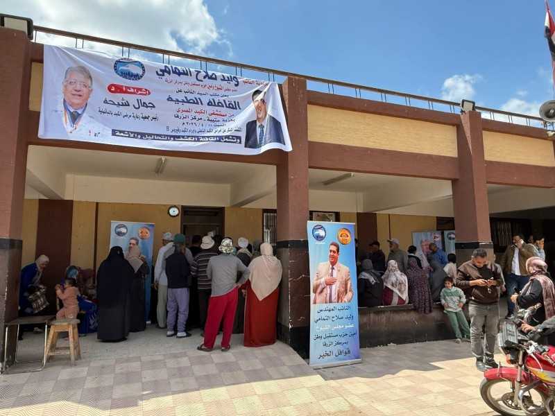 بصمة إنسانية في ”جلال وعتيبة”.. النائب وليد التمامي والبروفيسور جمال شيحة يداويان أوجاع البسطاء بقوافل طبية شاملة​