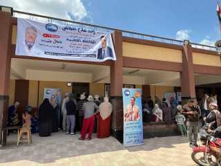 بصمة إنسانية في ”جلال وعتيبة”.. النائب وليد التمامي والبروفيسور جمال شيحة يداويان أوجاع البسطاء بقوافل طبية شاملة​